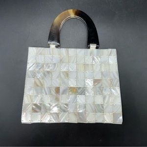 VTG MOTHER OF PEARL GEOMETRIC MERMAID HANDBAG BOX PURSE SATCHEL SEASHELL RARE!